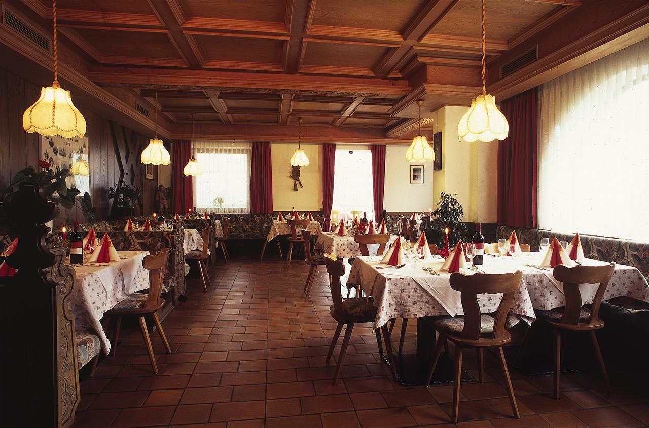 Gasthaus Zum Weissen Kreuz Lazfons Zewnętrze zdjęcie