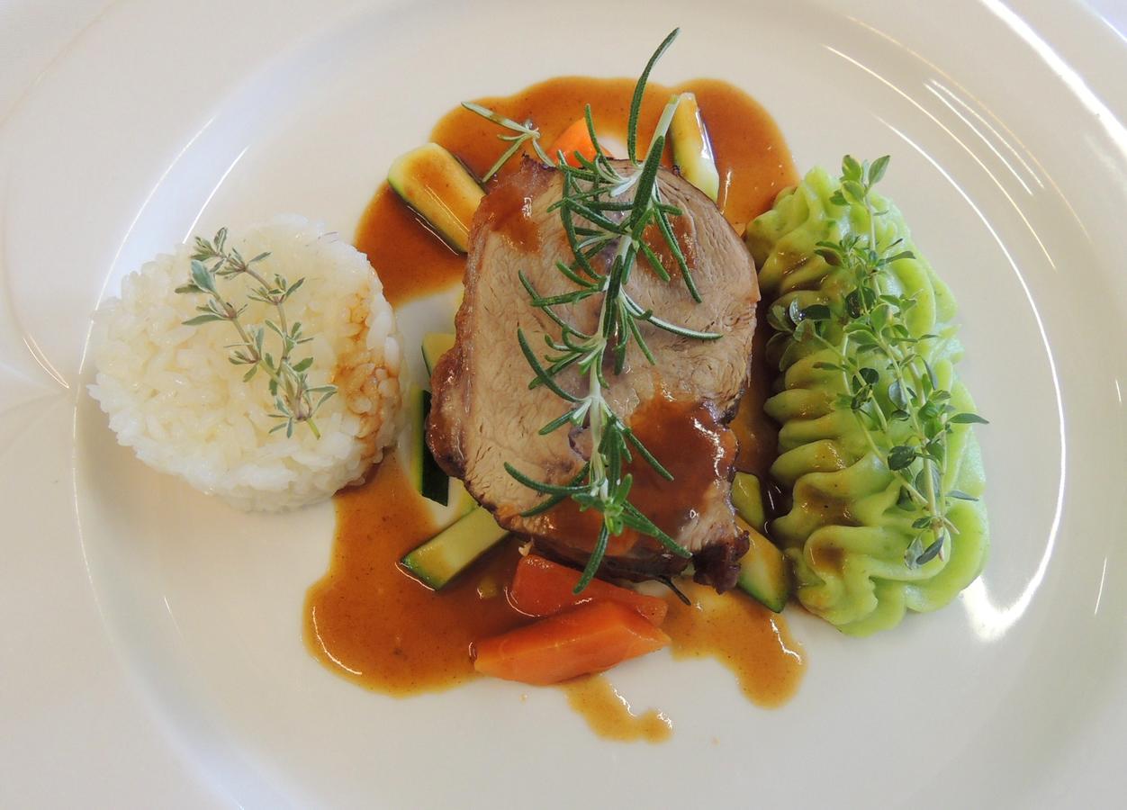 Gasthaus Zum Weissen Kreuz Lazfons Zewnętrze zdjęcie